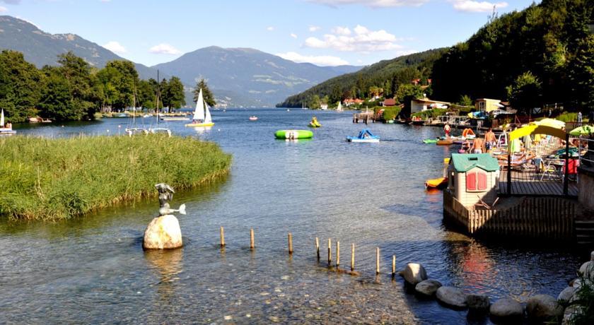 Fruehstueckspension Haus Golker Seeboden Esterno foto